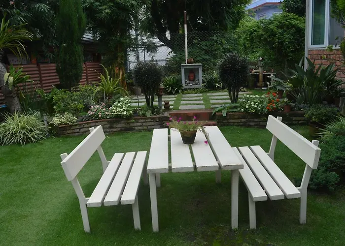 Lazimpat House * 加德满都